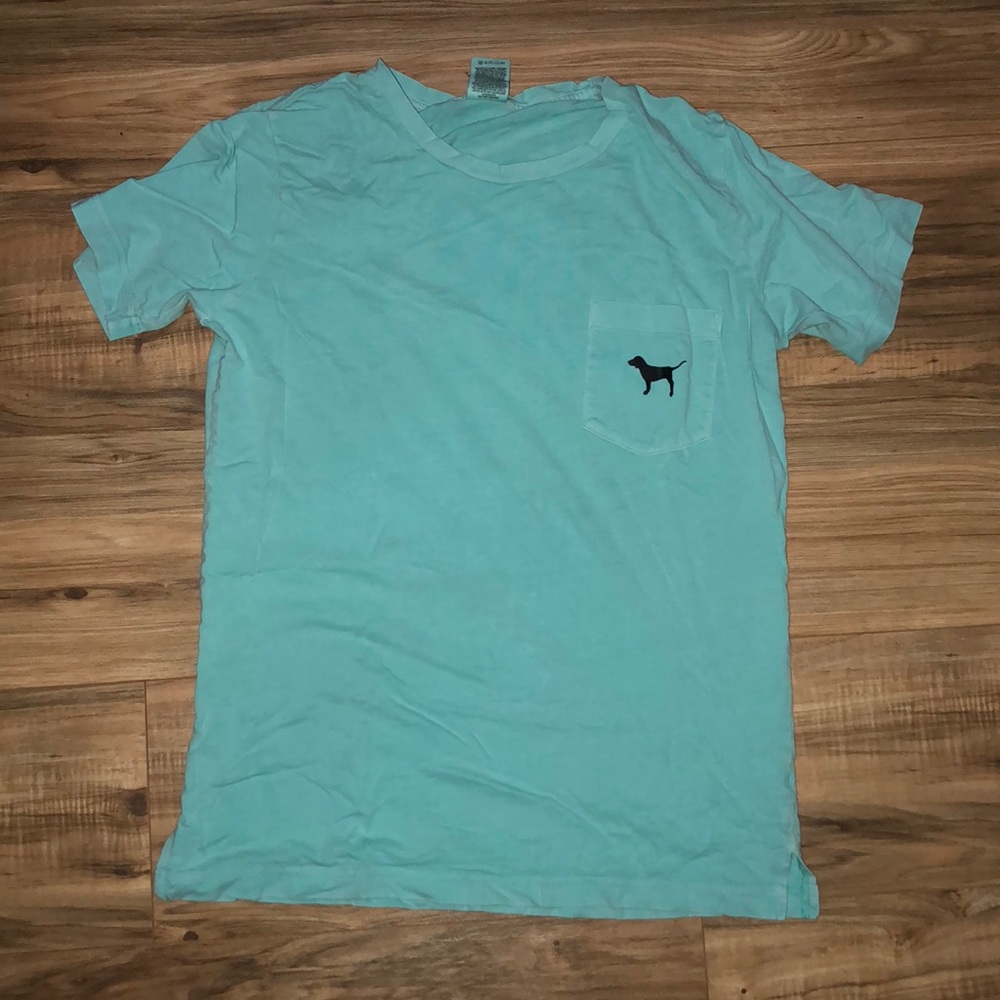 VICTORIAS SECRET PINK T SHIRT